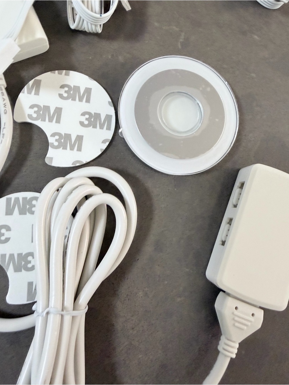 IKEA DIODER LED Puck Light Set - White under cabinet lighting new - Picture 3 of 6